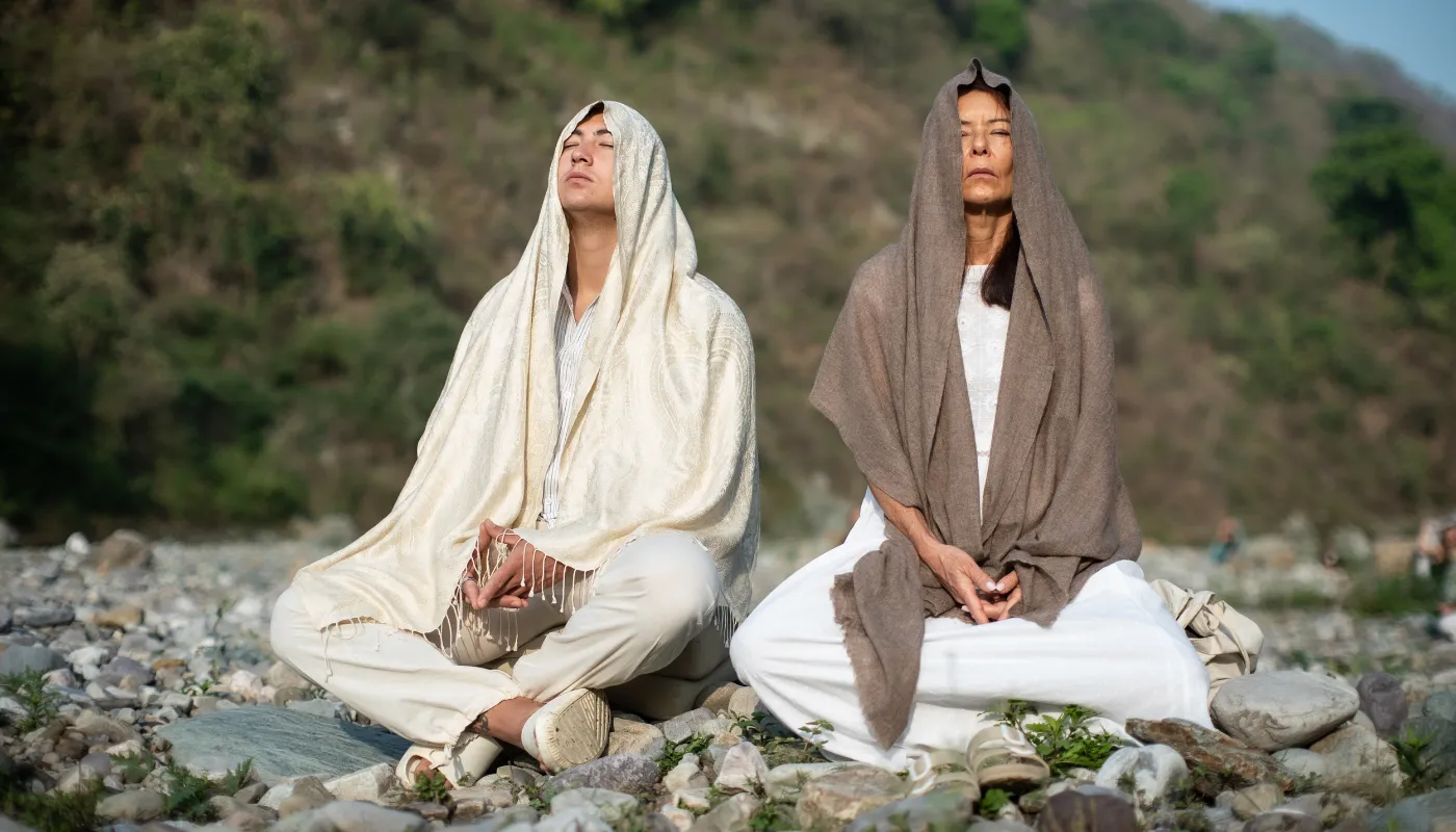 Meditation for Emotional Mastery: Cultivating Clarity, Compassion, and Inner Strength